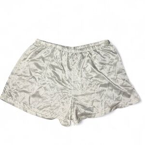 Vintage Victoria's Secret white satin pajama festival shorts Size L 🤍